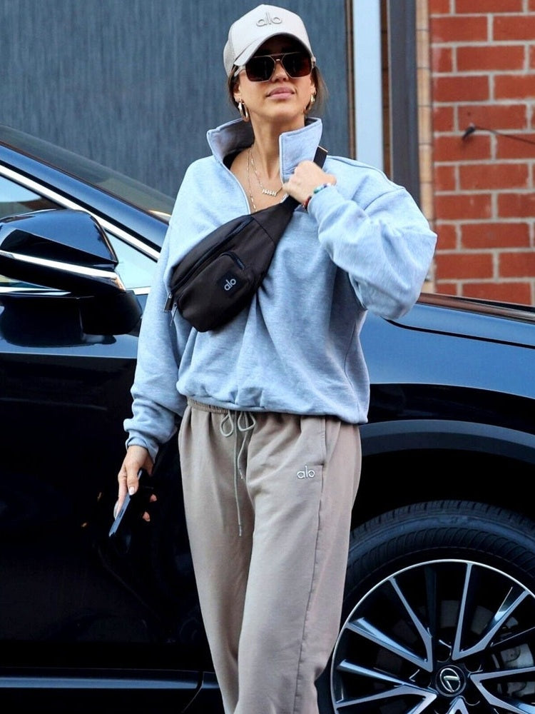 Jessica Alba 8.5 x 11 Candid Color Photograph Art Print Photo Picture Collectibles:Photographic Images:Photographs Style Your Walls